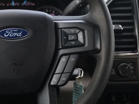 Used 2021 Ford F250 XLT w/ XLT Premium Package AWD/4WD image 10