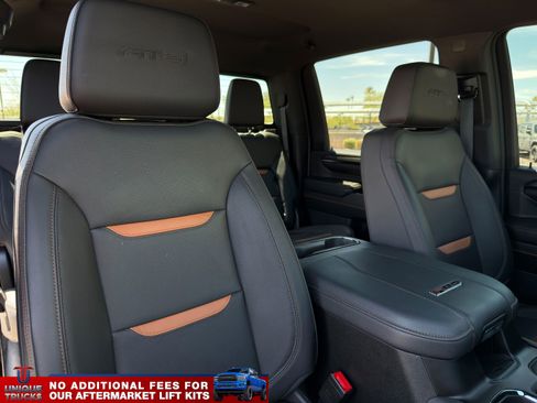 Used 2024 GMC Sierra 2500 AT4 w/ AT4 Preferred Package AWD/4WD image 31