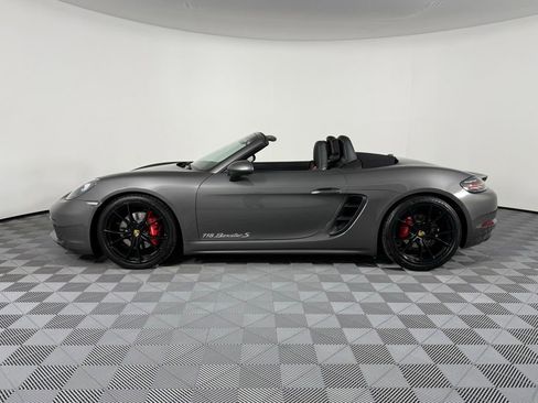 Used 2017 Porsche 718 Boxster S RWD image 30