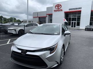 Used 2025 Toyota Corolla LE FWD video 1