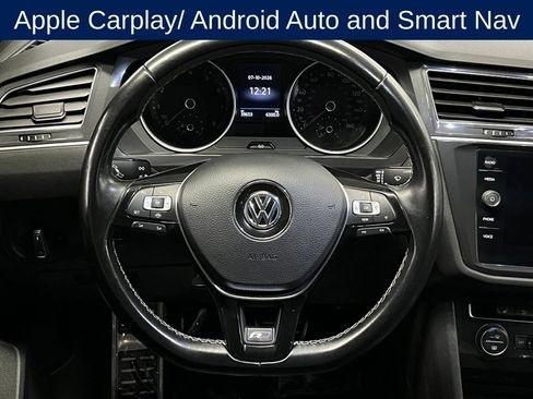 Certified 2021 Volkswagen Tiguan SE R-Line AWD/4WD image 9