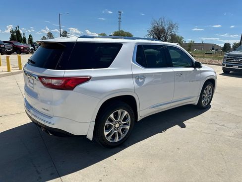 Certified 2021 Chevrolet Traverse Premier AWD/4WD image 39