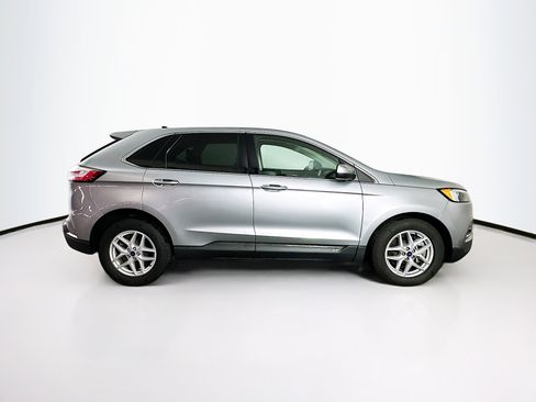 Used 2022 Ford Edge SEL image 10
