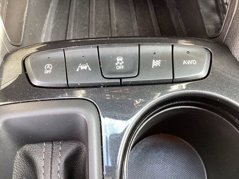 Used 2025 Chevrolet TrailBlazer LT AWD/4WD image 35