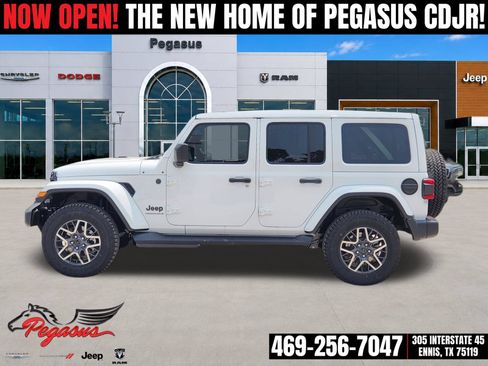 New 2026 Jeep Wrangler Unlimited Sahara AWD/4WD image 3