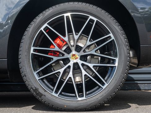 New 2026 Porsche Macan S AWD/4WD image 13