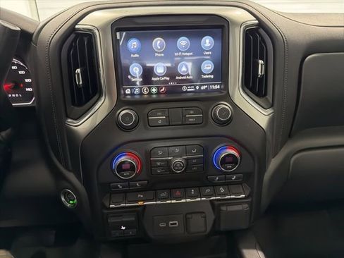 Used 2022 Chevrolet Silverado 1500 LT Trail Boss w/ LT Trail Boss Premium Package image 16