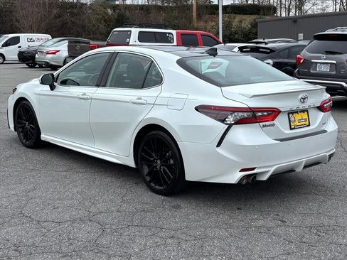 Used 2024 Toyota Camry XSE w/ Navigation Package image 24