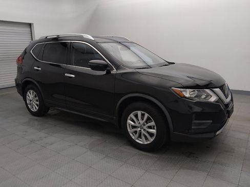 Used 2019 Nissan Rogue SV image 11