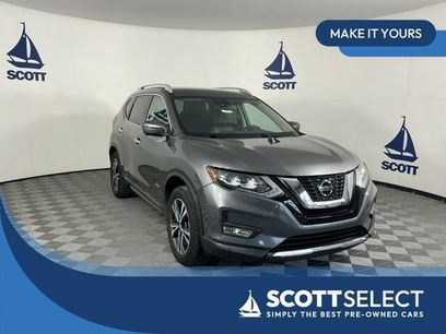 Used 2018 Nissan Rogue SL
