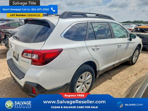 Used 2018 Subaru Outback 2.5i Premium AWD/4WD image 4