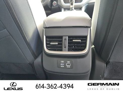 Used 2025 Subaru Legacy Premium AWD/4WD image 24