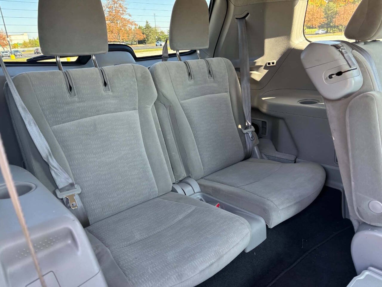 Used 2012 Toyota Highlander 4WD w/ Tech Pkg image 8