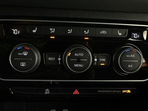 Certified 2023 Volkswagen Atlas SE w/ Panoramic Sunroof Package image 27