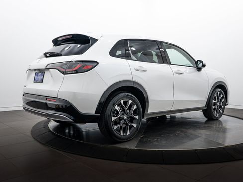Used 2026 Honda HR-V EX-L image 4