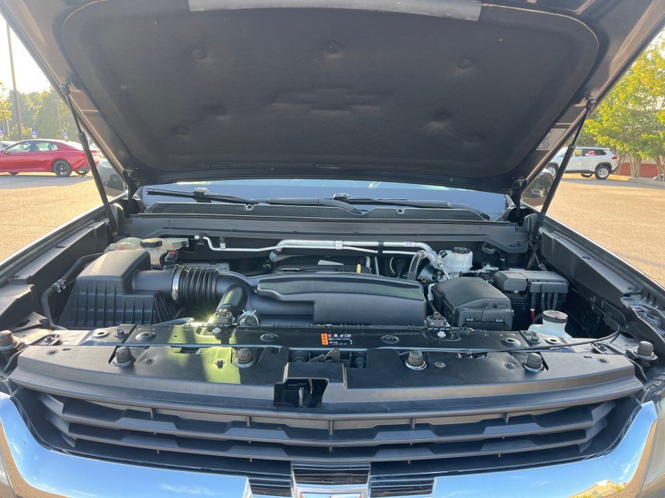 Used 2018 Chevrolet Colorado LT w/ LT Convenience Package RWD image 16