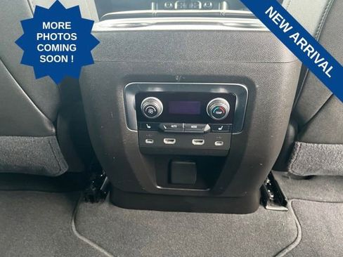Used 2021 Chevrolet Tahoe LT w/ LT Signature Plus Package RWD image 38