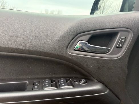 Used 2022 GMC Canyon AT4 image 20