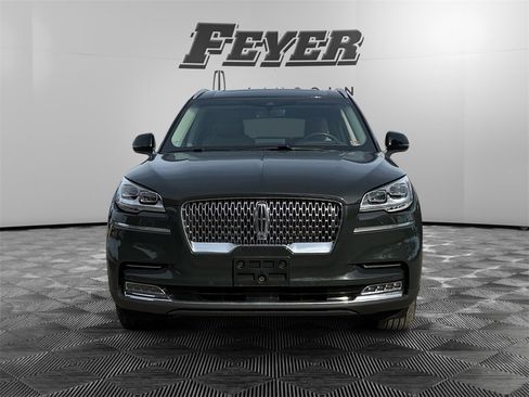 Used 2022 Lincoln Aviator Reserve w/ Equipment Group 201A image 8