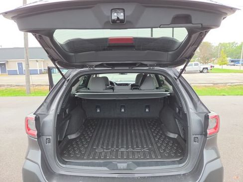 Used 2023 Subaru Outback Premium AWD/4WD image 25