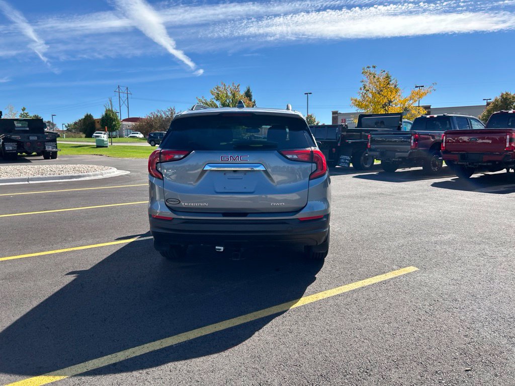 Used 2019 GMC Terrain SLE w/ Driver Convenience Package AWD/4WD image 7