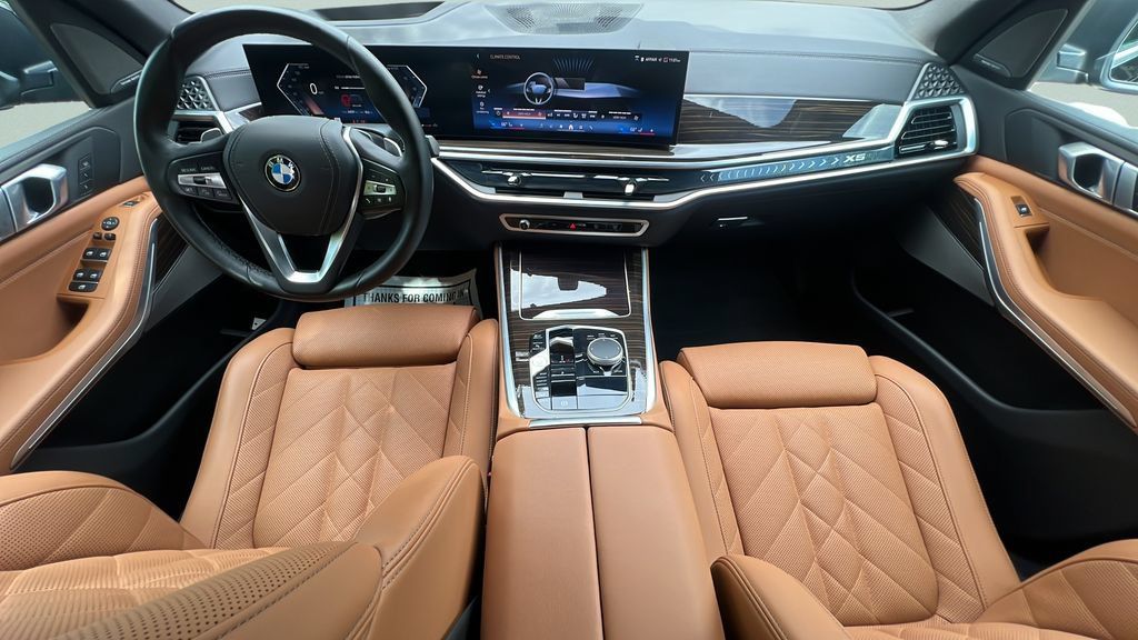 Used 2026 BMW X5 xDrive40i AWD/4WD image 10