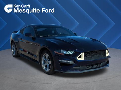 Used 2020 Ford Mustang Coupe RWD image 1