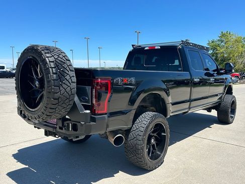 Used 2017 Ford F350 Platinum AWD/4WD image 9