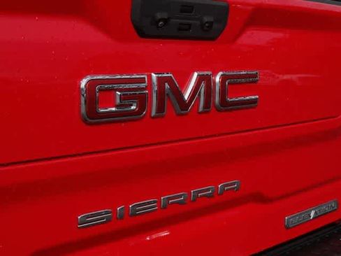 Used 2022 GMC Sierra 1500 Elevation AWD/4WD image 10