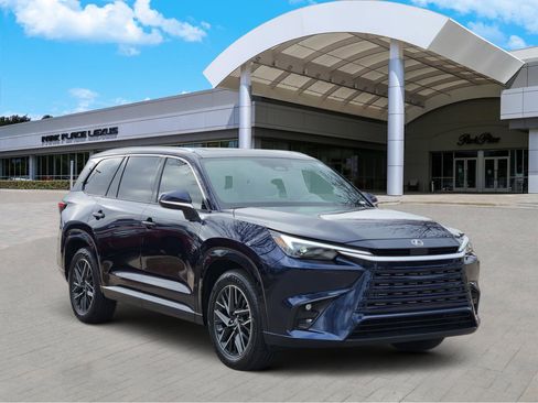 Used 2026 Lexus TX 350 350 Luxury image 2