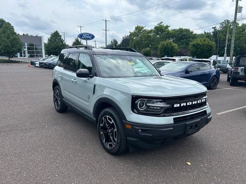 Certified 2023 Ford Bronco Sport Outer Banks AWD/4WD image 3