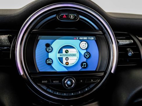 Used 2019 MINI Cooper S image 28