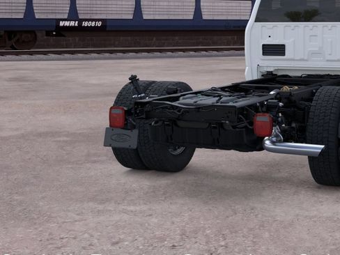 New 2026 Ford F550 2WD Regular Cab Super Duty image 21