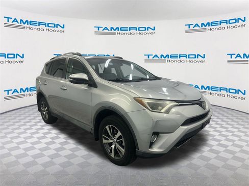 Used 2017 Toyota RAV4 XLE image 7