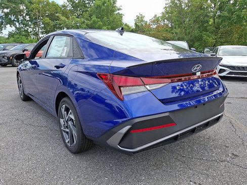 New 2026 Hyundai Elantra Sport image 5