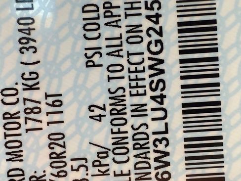 New 2025 Ford F150 Lightning Flash image 25