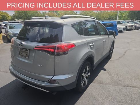 Used 2016 Toyota RAV4 XLE FWD image 12