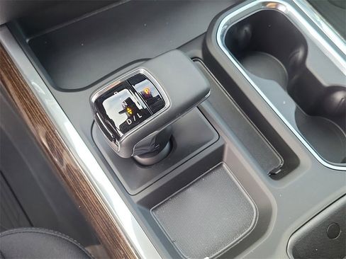 New 2026 GMC Sierra 1500 Elevation image 21