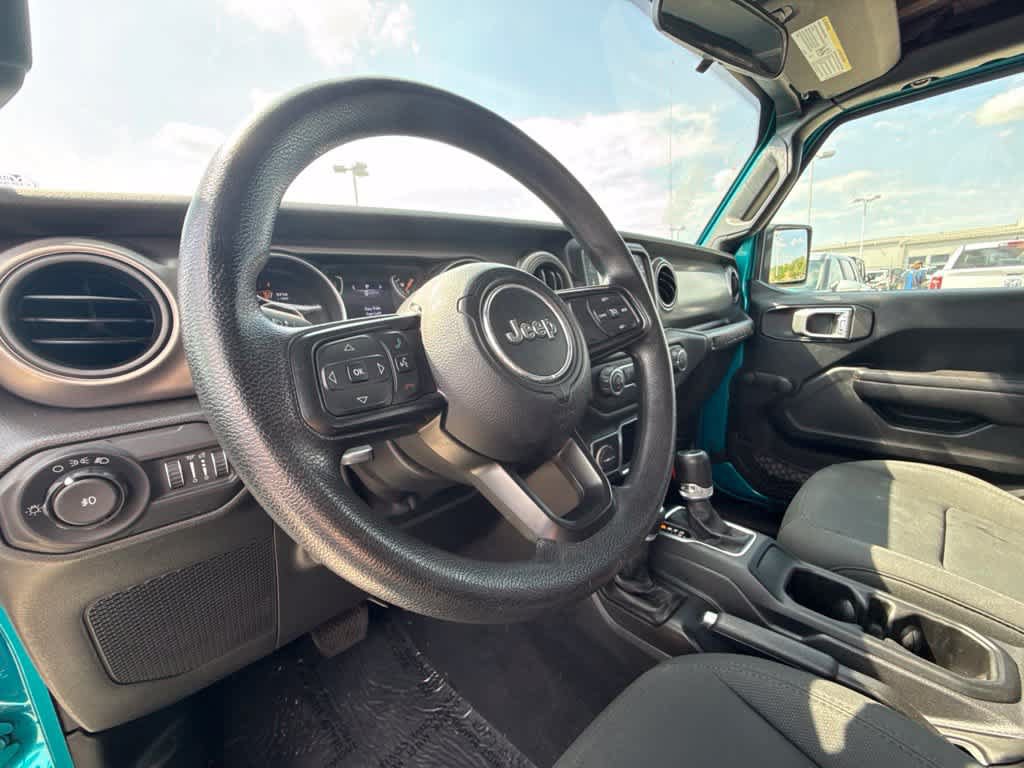 Used 2020 Jeep Wrangler Sport AWD/4WD image 13
