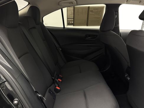 Used 2024 Toyota Corolla LE image 29