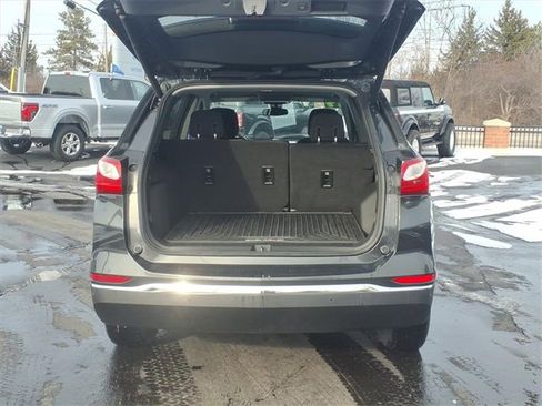 Used 2019 Chevrolet Equinox LT w/ Driver Convenience Package image 7