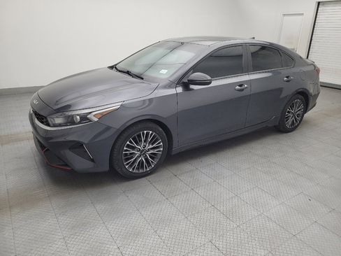 Used 2022 Kia Forte GT-Line w/ GT-Line Premium Package image 2