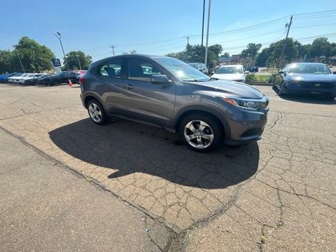Used 2019 Honda HR-V LX image 25