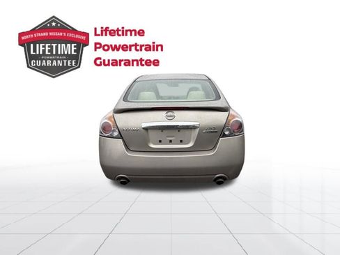 Used 2011 Nissan Altima 2.5 S w/ Special Edition Pkg FWD image 4