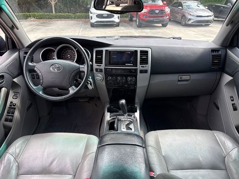 Used 2006 Toyota 4Runner Limited image 8