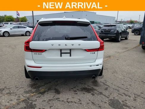 Used 2018 Volvo XC60 T5 Momentum AWD/4WD image 4