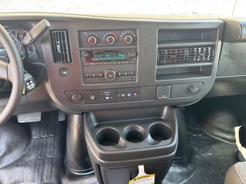 New 2025 Chevrolet Express 3500 w/ Power Convenience Package image 41