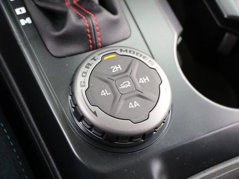 New 2025 Ford Bronco Heritage Edition image 29