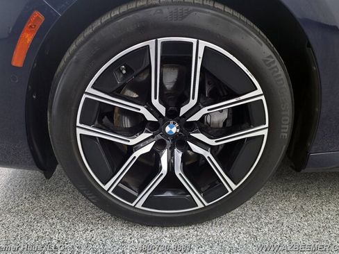 Used 2024 BMW 740i xDrive w/ Executive Package AWD/4WD image 31