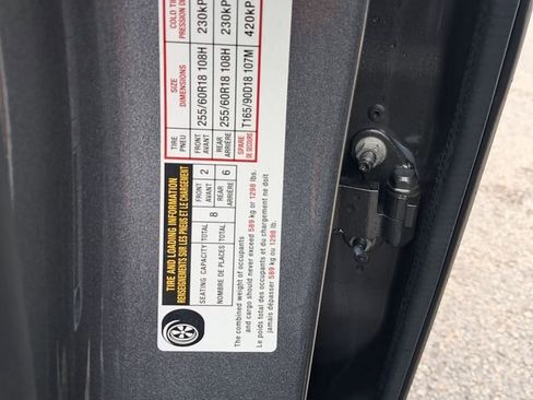 New 2026 Nissan Pathfinder SL w/ Lighting Package AWD/4WD image 32